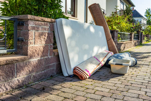 Best Attic Cleanout Services  in Linden, AL